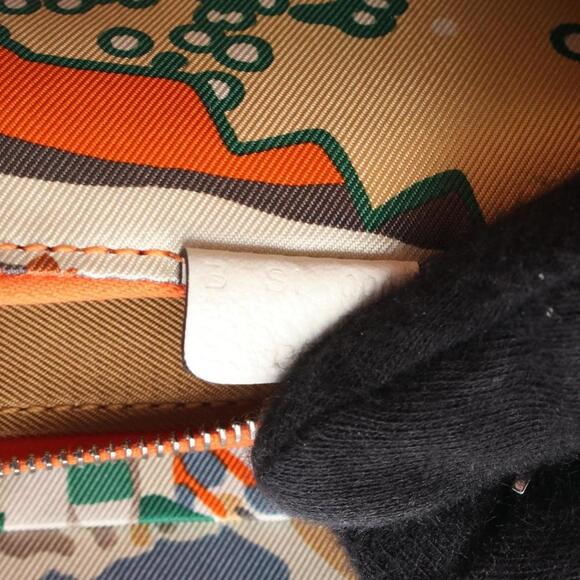 HERMES White Leather Wallet - Picture 5 of 6